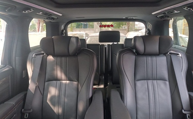 7 Seater Toyota Vellfire On Rent | Toyota Vellfire Luxury Van Hire In Delhi